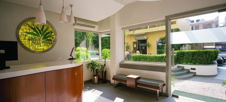 古尔冈乌德约格维哈尔柠檬树酒店(Lemon Tree Hotel, Udyog Vihar, Gurugram)图片
