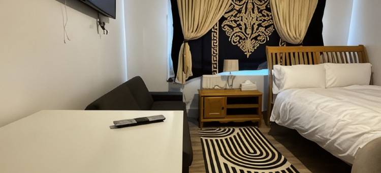 OYO优尼克宾客房-法恩沃斯，便捷前往博尔顿(OYO Unique Guestroom - Farnworth, Easy Access to Bolton)图片