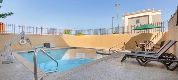 舒适套房酒店-西达拉斯科克雷尔山(Comfort Suites West Dallas - Cockrell Hill)图片