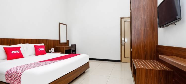 Super OYO 2436 肯查纳酒店(Super OYO 2436 Hotel Kencana)图片