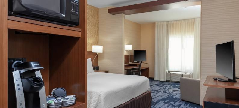 万枫酒店及套房奥古斯塔华盛顿路/I-20(Fairfield Inn & Suites Augusta Washington Rd./I-20)图片