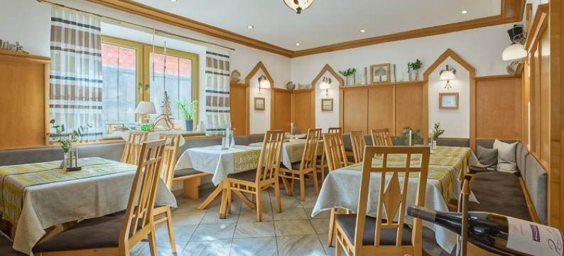 罗瑟威尔特酒店(Wander Und Aktiv Hotel Rösslwirt)图片