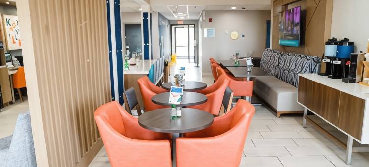 诺克斯维尔北I75州际公路12号出口智选假日酒店(Holiday Inn Express & Suites Knoxville-North-I-75 Exit 112)图片