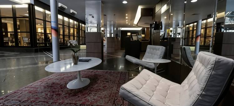 阿雷格里港酒店 - 卡洛葛摩大道 - 邻近美国领事馆(Master Porto Alegre Hotel - Av Carlos Gomes, Próximo ao Consulado Americano)图片