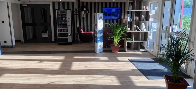 法国巴耶布里特酒店(Brit Hotel Baillet-en-France)图片