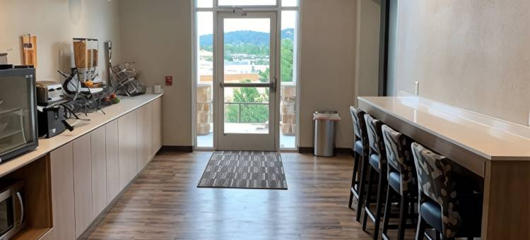 Microtel Inn & Suites by Wyndham Woodland Park图片