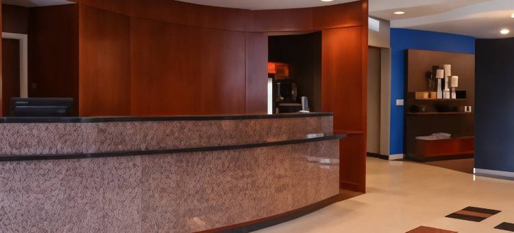 匹兹堡蒙罗维尔万怡酒店(Courtyard Pittsburgh Monroeville)图片