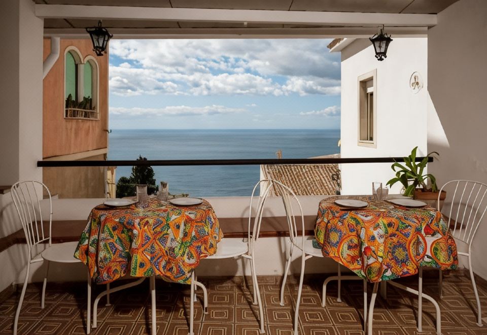 Hotel Elios Tao Hotel Overview