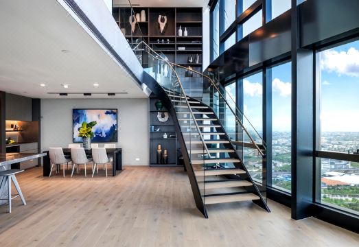 Luxico House in the Clouds (with Car Parking) Hotel Overview