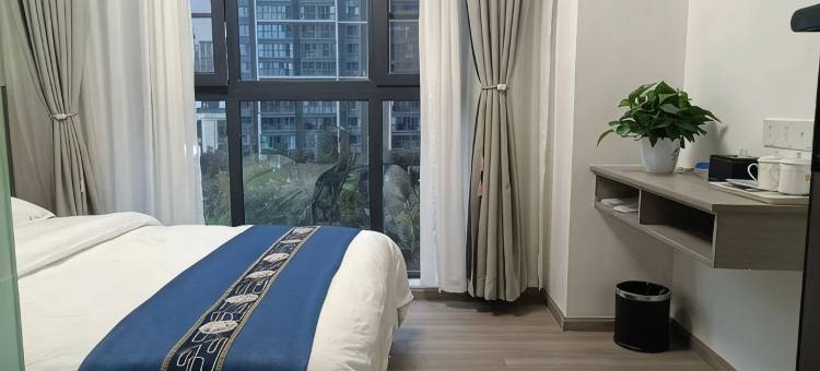 云间小屋民宿(昆明高铁南站店)图片