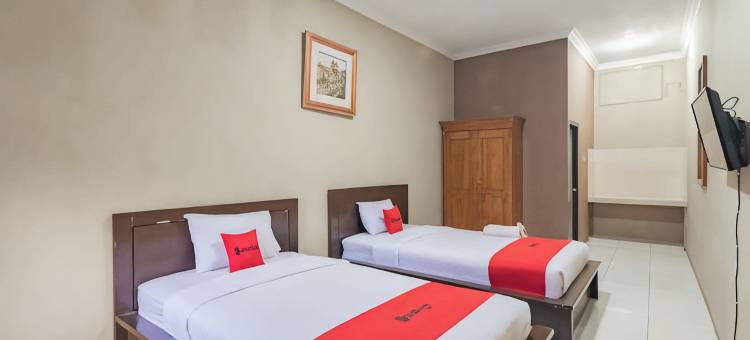 RedDoorz Near Pantai Karang Hawu Pelabuhan Ratu图片