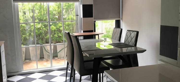 清迈西里49豪华四卧室特大/大床别墅(Villa Siri 49 Luxury 4BR King/Queen Bed Chiang Mai)图片