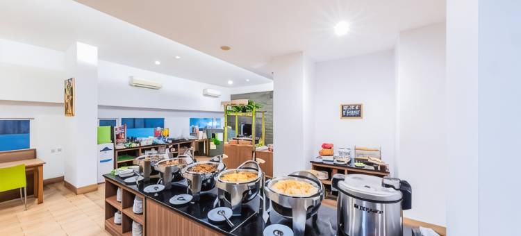 巴里巴班维兹鼎盛酒店(Whiz Prime Hotel Balikpapan)图片