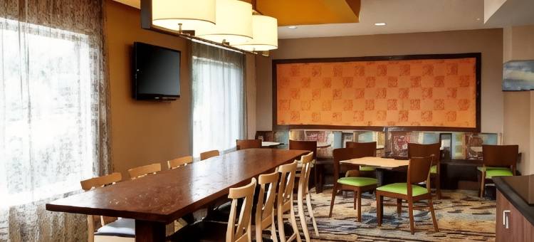 休伦港万豪万枫酒店(Fairfield Inn Port Huron)图片