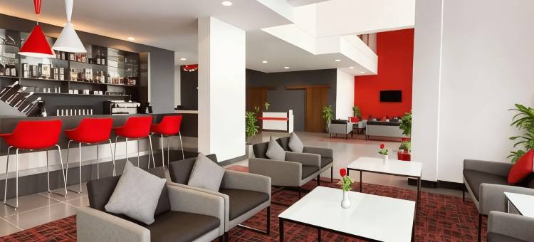 阿尔科巴尔奥拉雅温德姆华美达安可酒店(Ramada Encore by Wyndham Al Khobar Olaya)图片