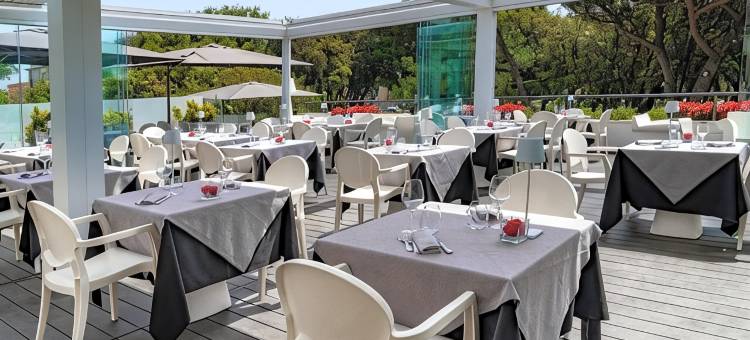 拉斐尔酒店(Raffaello Hotel & Mooka Restaurant)图片