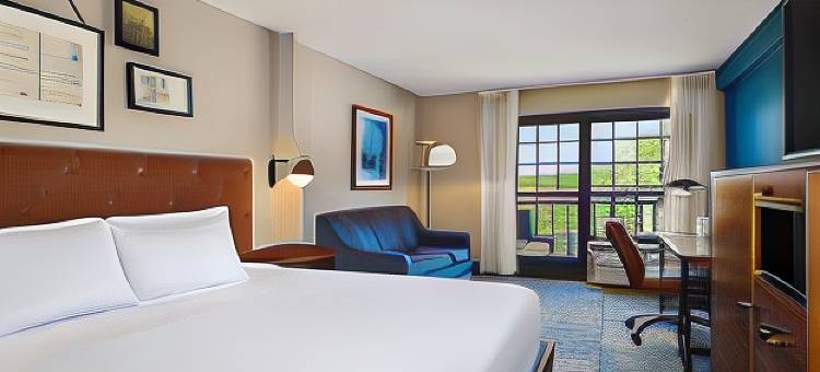 格林斯伯勒机场福朋喜来登酒店(Four Points by Sheraton Greensboro Airport)图片