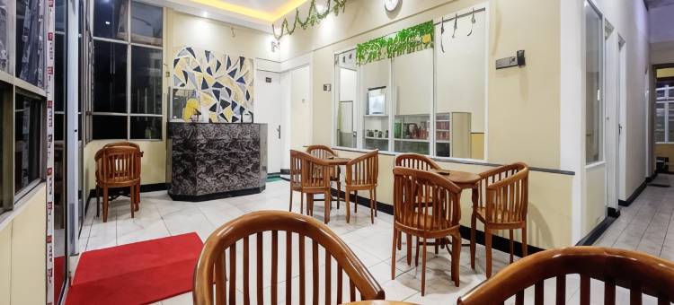 RedDoorz Near Pelabuhan Sri Bintan Pura Tanjungpinang图片