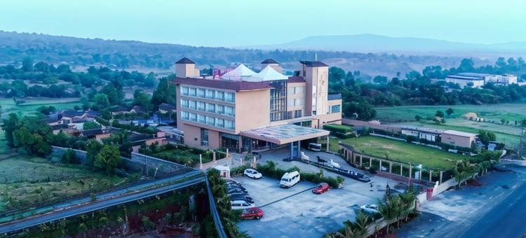 贝尔高姆雷根塔度假村(Regenta Resort Belagavi)图片