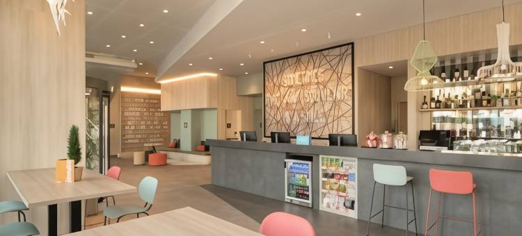 马拉加马蒂里科斯希尔顿欢朋酒店(Hampton by Hilton Malaga Martiricos)图片