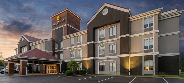 莱辛顿南 - 汉堡拉昆塔温德姆套房酒店(La Quinta Inn & Suites by Wyndham Lexington South / Hamburg)图片