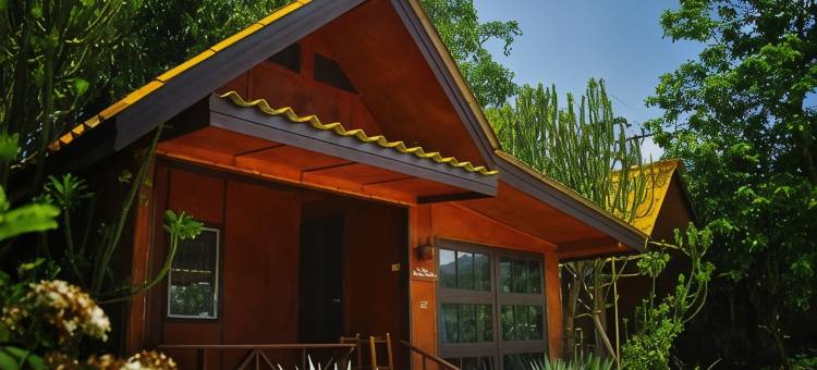 阿雷亚普雷度假村(Areeya Phuree Resort Thaton)图片