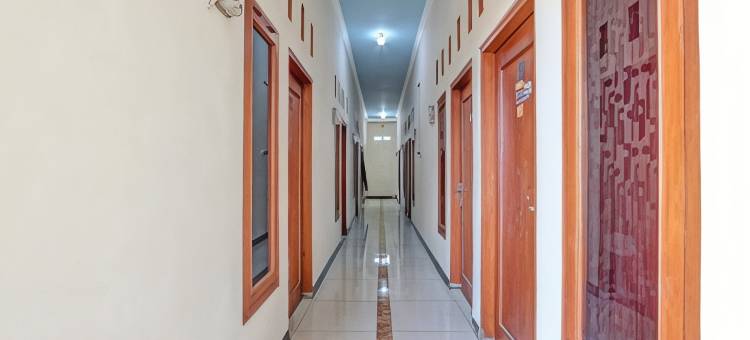 O Solo酒店靠近Solo Safari，前身为RR宾馆(Hotel O Solo Near Solo Safari Formerly RR Guesthouse)图片