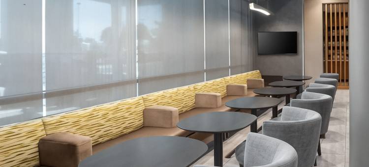 北罗阿诺万豪春丘酒店(SpringHill Suites Roanoke North)图片