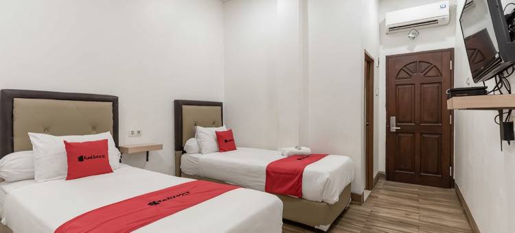RedDoorz Plus @ Jalan Veteran Palembang图片