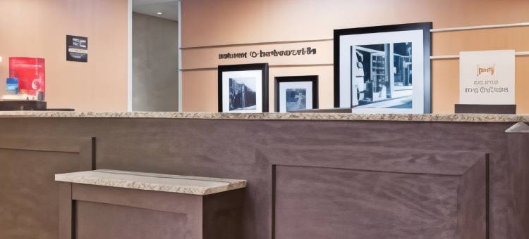 欢朋亨廷顿/巴伯斯维尔酒店(Hampton Inn Huntington/Barboursville)图片