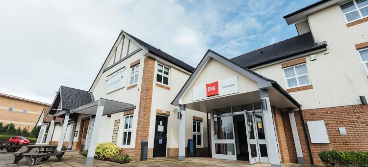 宜必思科尔雷恩河畔酒店(Ibis Coleraine Riverside)图片