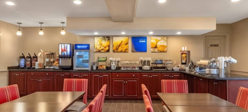 福克斯伯勒-曼斯菲尔德舒适酒店(Comfort Inn Foxboro - Mansfield)图片