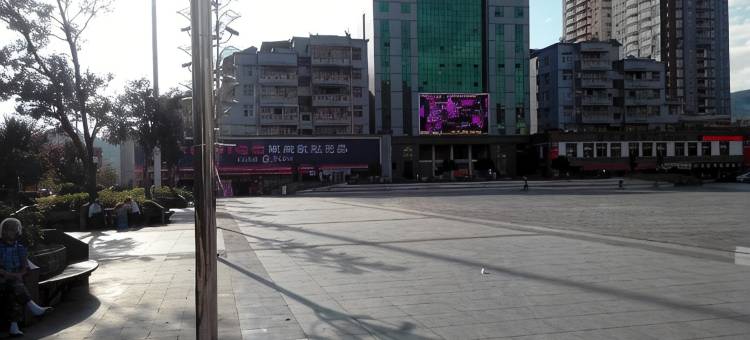 华人易居共享民宿(大坝路店)图片