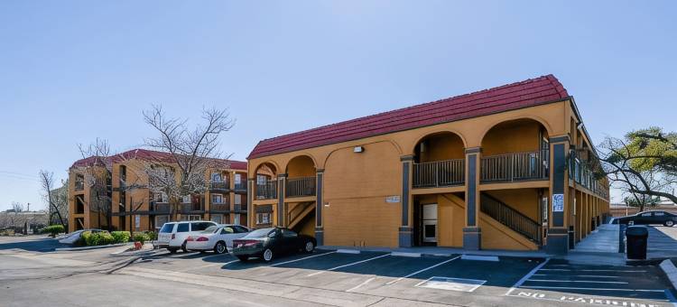 雷丁I-5附近凯艺酒店(Quality Inn Redding Near I-5)图片