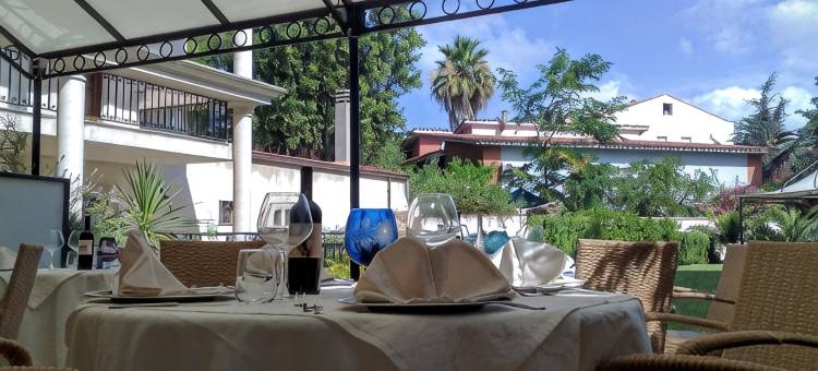 马里亚诺IV皇宫酒店(Mariano IV Palace Hotel)图片