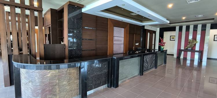 金色季节酒店(GOLDEN SEASON HOTEL)图片