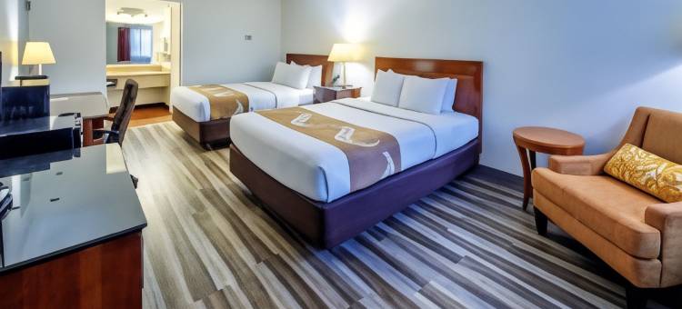 哈瓦苏湖城凯艺套房酒店(Quality Inn & Suites Lake Havasu City)图片