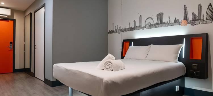 易捷酒店-都柏林(EasyHotel Dublin)图片