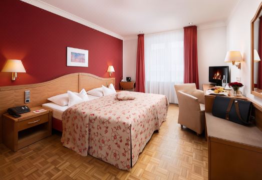 Kleinhuis Hotel Baseler Hof Hamburg Hotel Overview