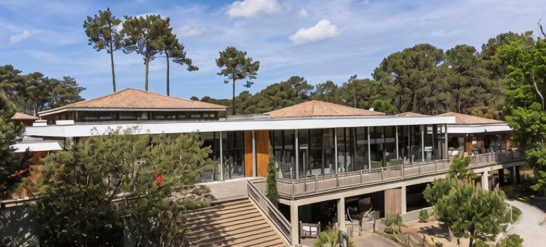 费雷酒庄温泉水疗酒店(Domaine du Ferret Restaurant & Spa)图片