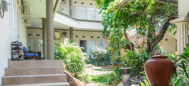 红多兹酒店-近三宝垄加杰姆戈库尔(RedDoorz Near Gajahmungkur Semarang)图片