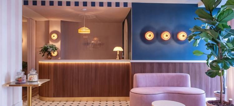 巴黎 9 区皮加勒圣心教堂美居酒店(近2/12号线Pigalle地铁站)(Hôtel Mercure Paris 9 Pigalle Sacré-Coeur)图片