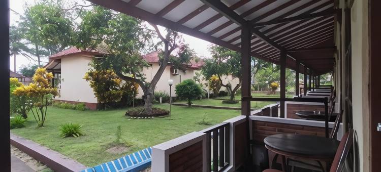 特棱利雅湾帕莱海滩度假村(Parai Beach Resort Telengria)图片