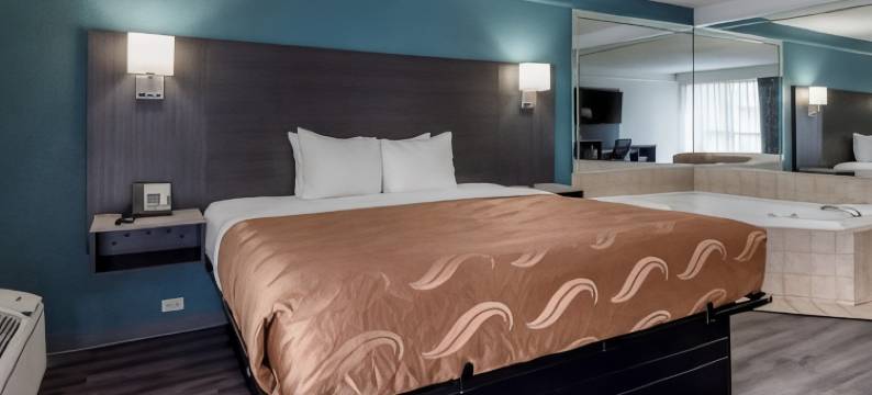 品质酒店岩石丘东北I-77(Quality Inn)图片