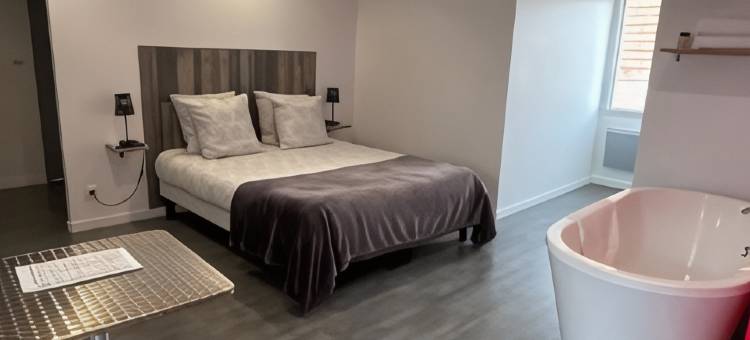 高魅力(Aux Charmes)图片