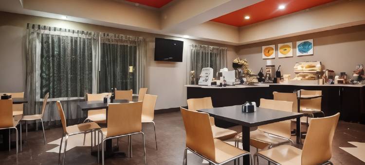 奥本代尔贝斯特韦斯特套房酒店(Best Western Auburndale Inn  Suites)图片