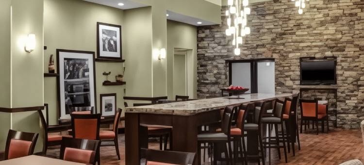 贝克斯菲尔德58号公路欢朋套房酒店(Hampton Inn & Suites Bakersfield/Hwy 58)图片