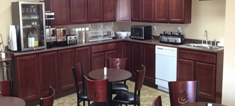 科尔尼新维多利亚酒店及套房(New Victorian Inn & Suites Kearney)图片