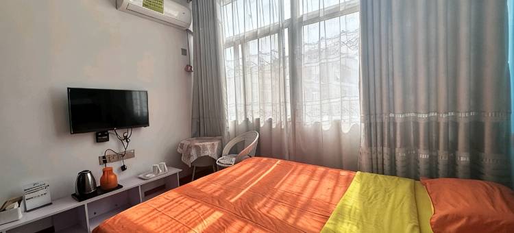 遇见你主题公寓(安庆师范大学东门店)图片