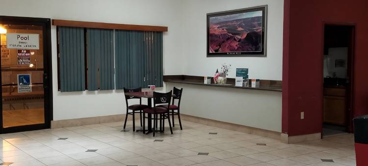 罗德威酒店及套房(Rodeway Inn & Suites)图片